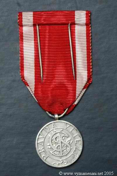 Stříbrná medaile revers
